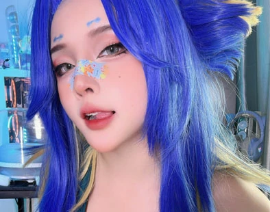 Sayo Momo – Neon ( Valorant Body Oil ) [51P]