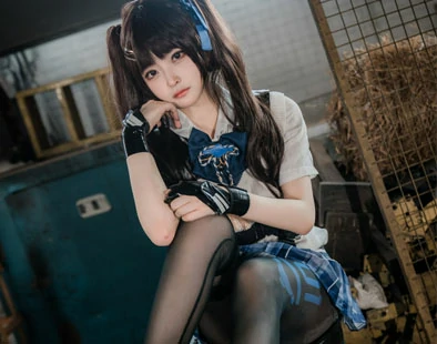 Blacqkl – Guan Xiaoyu [81P]