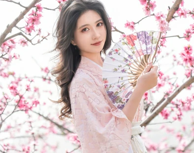 年年Nnian – 漫花 [95P]