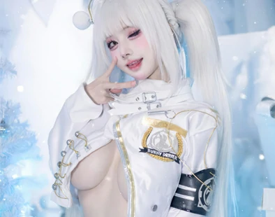 Okita Rinka – Blanc Fortune Express [33P]