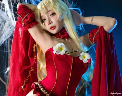 Umeko J – Little Red Riding Hood [124P9V]